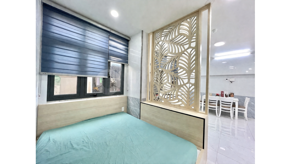 BÁN TÒA NHÀ CHDV 6 TẦNG – THANG MÁY – 35 PHÒNG – THU NHẬP 250 TRIỆU/THÁNG – GIÁ 65 TỶ